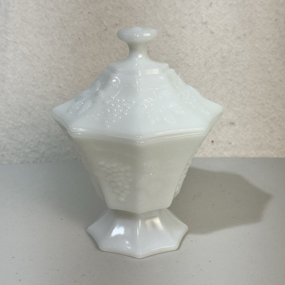 Anchor Hocking White Milk Glass Pedestal Candy Dish & Lid Grapevine Harvest VTG